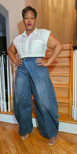 Load image into Gallery viewer, Crossover Jeans
