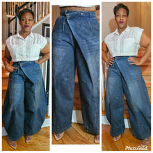 Load image into Gallery viewer, Crossover Jeans
