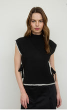 Load image into Gallery viewer, Classy Bows Sweater
